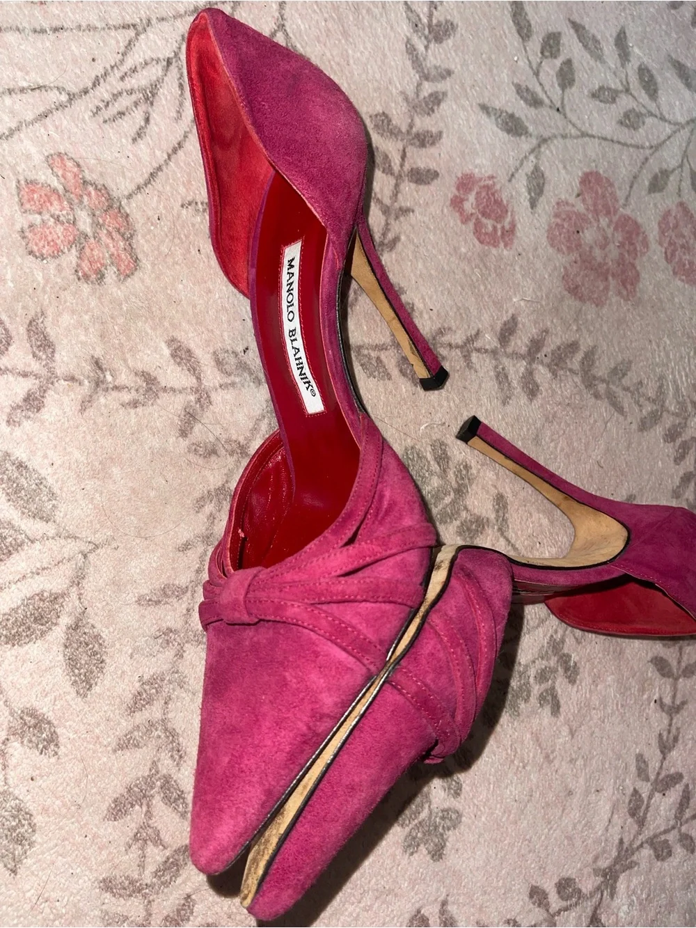 Manolo Blahnik Tayler Suede D'Orsay Pumps Berry Fuchsia Pink 38.5 / US W 8.5